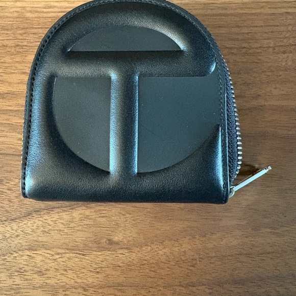 Telfar Black Wallet - Picture 1 of 2